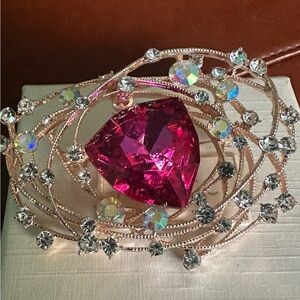 Elegant Pink Crystal Brooch